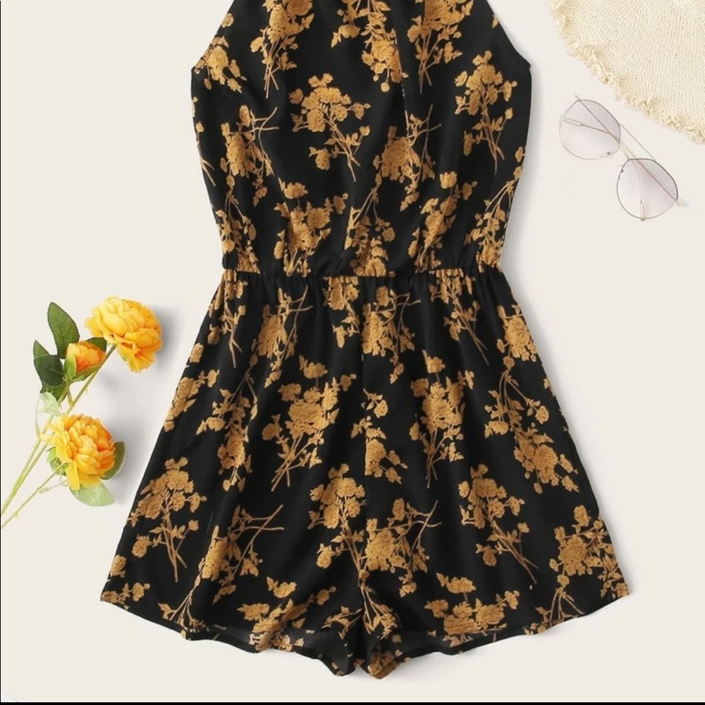 NWT SHEIN: XS Black & Gold Floral Tie Up Romper - Picture 2 of 11